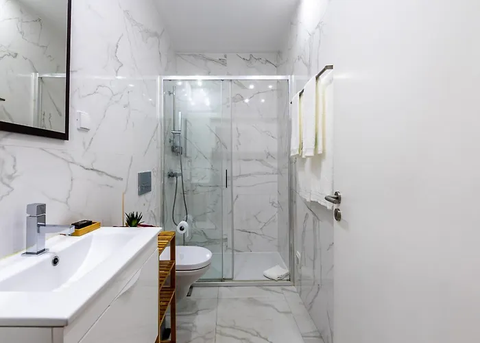 Mouzinho 129 - Sobreiro * Porto