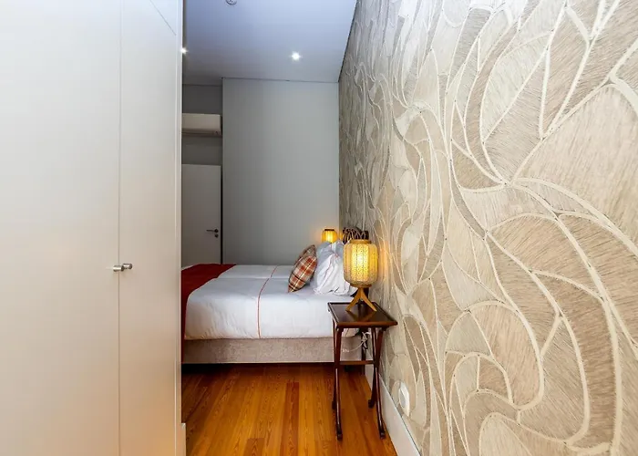 Mouzinho 129 - Sobreiro Πόρτο